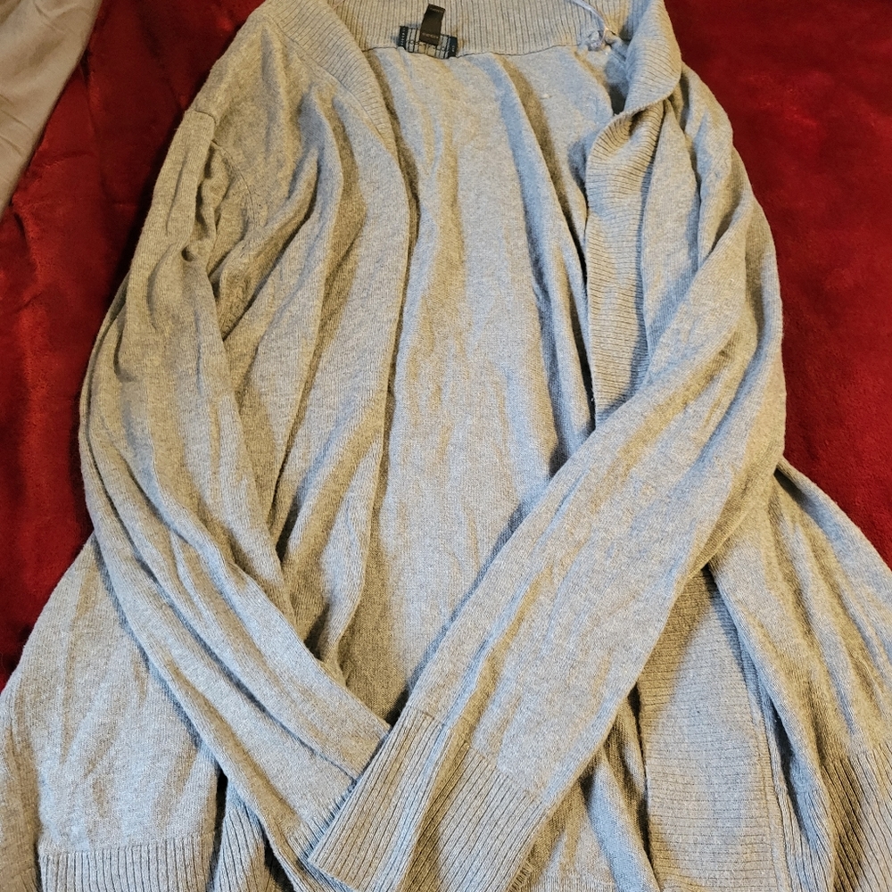 Grey cardigan